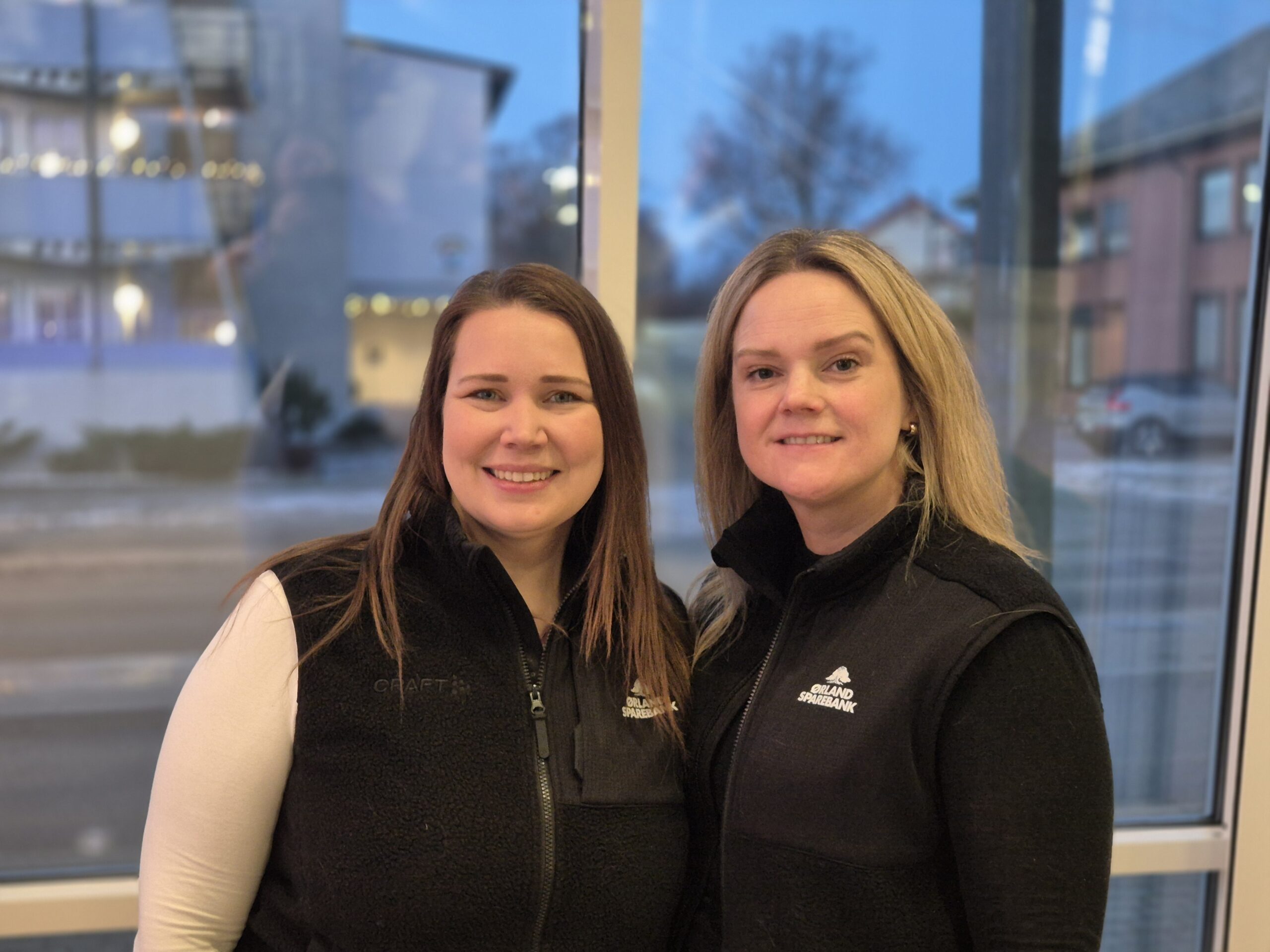 Rådgivere Marion og Lisa i Ørland Sparebank